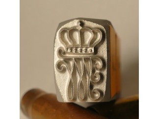 Stamp Gothic Letter W