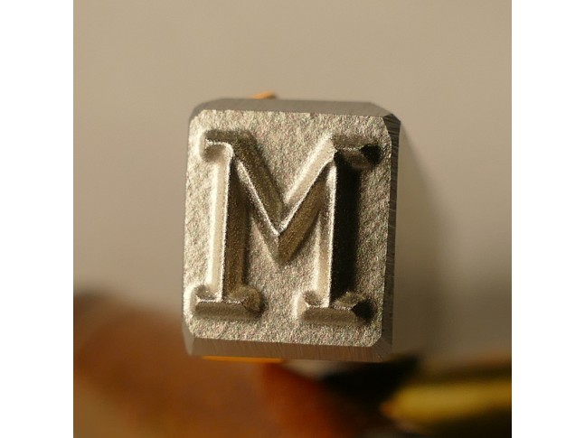Stempel Litera M