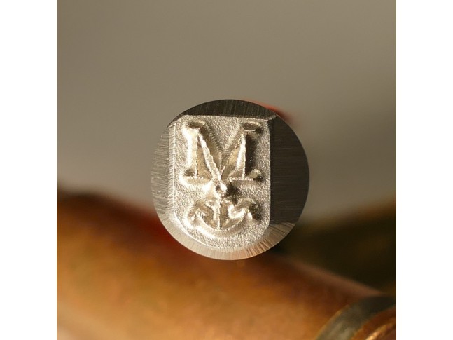 Stamp M Anchor